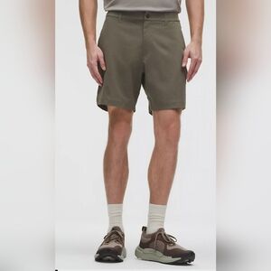 lululemon athletica Men's Green Khaki Shorts